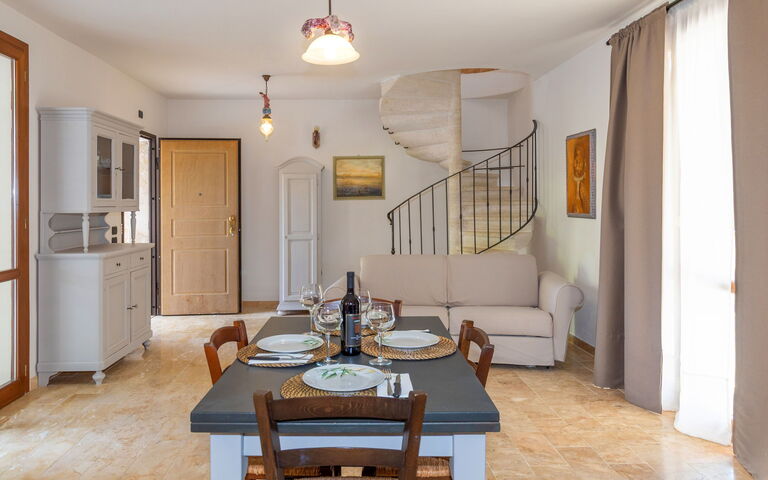 Logement Dependance 2: Salle à manger