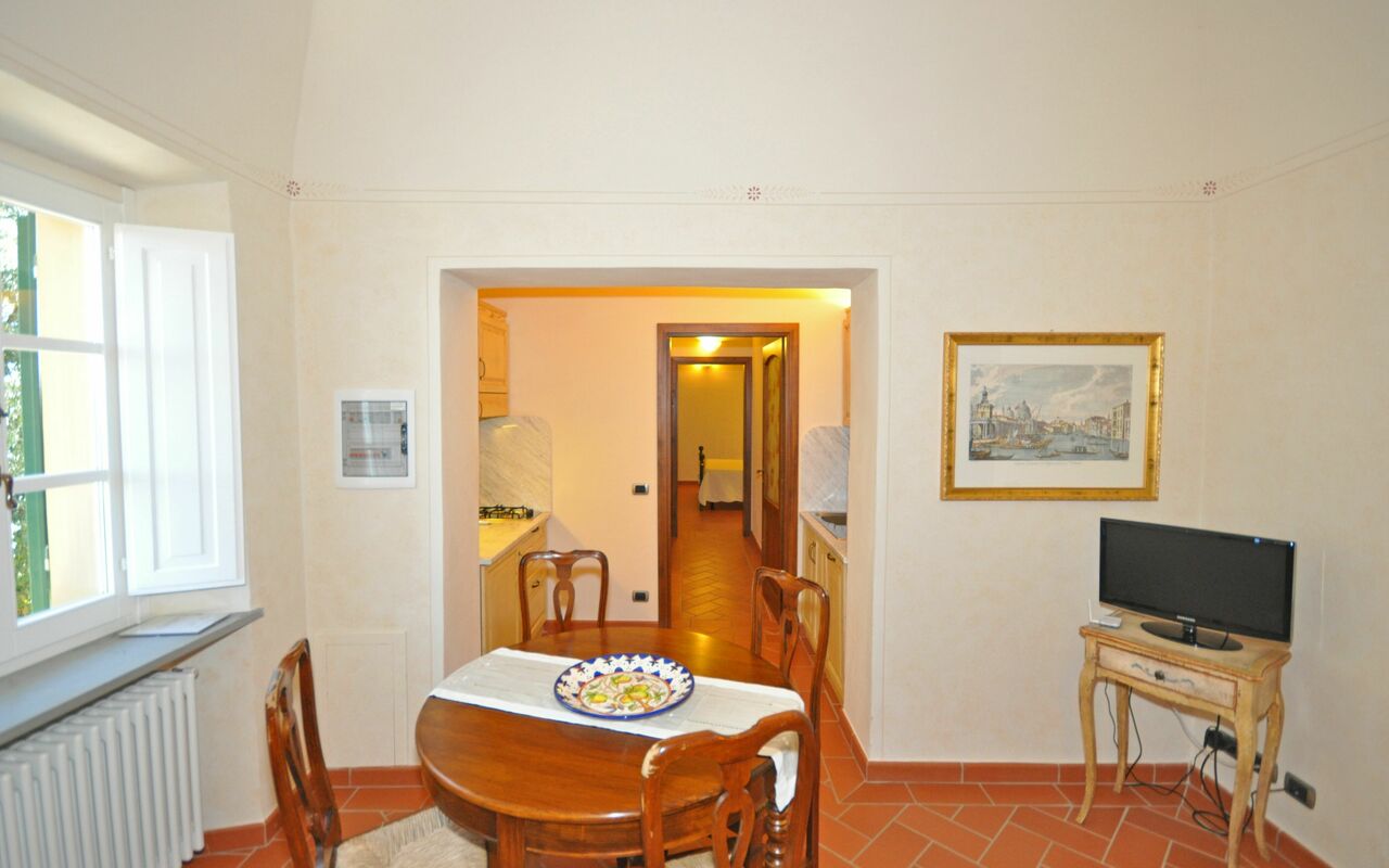 Logement Dante 4: Cuisine, Salle à manger, Salon