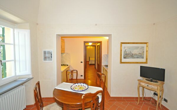 Logement Dante 4: Cuisine, Salle à manger, Salon