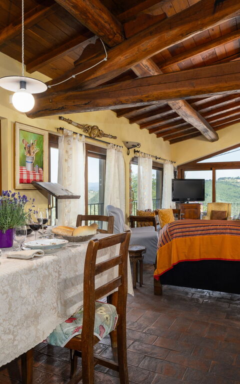 Casa Vania: Cuisine, Salle à manger, Salon