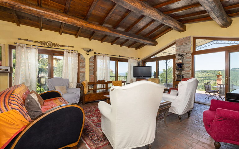 Casa Vania: Salon
