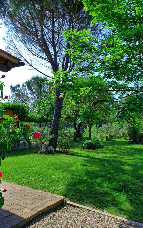 Casa Cipressi: Jardin