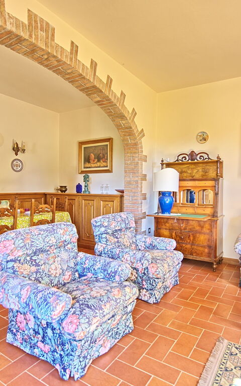 Casale Ambra: Salle à manger, Salon