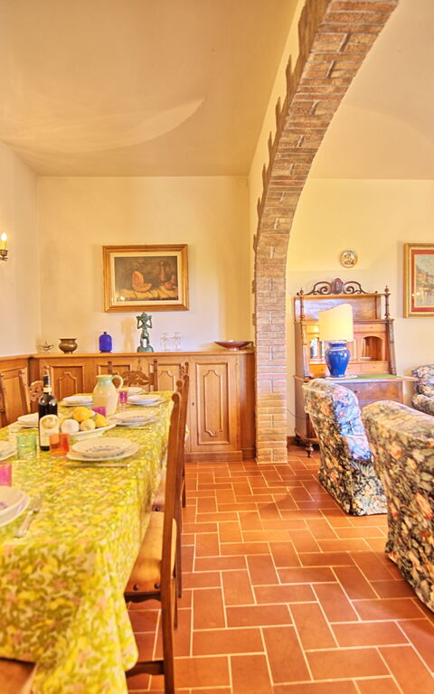 Casale Ambra: Salle à manger, Salon