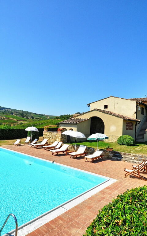 Tenuta: bassin, Extérieurs