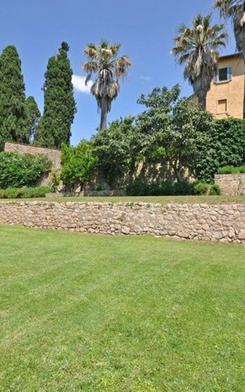 Il Principe: Extérieur, Extérieurs, Jardin