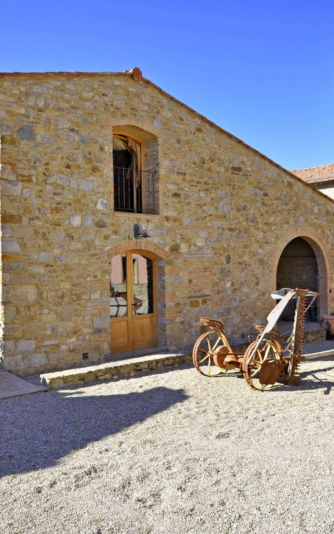 Arturo: Extérieur, Extérieurs, Jardin