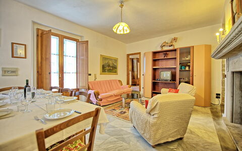 Logement Rondini: Salle à manger, Salon