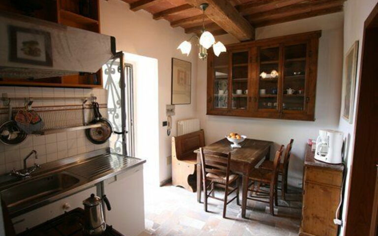 Logement Cappella: Cuisine, Salle à manger