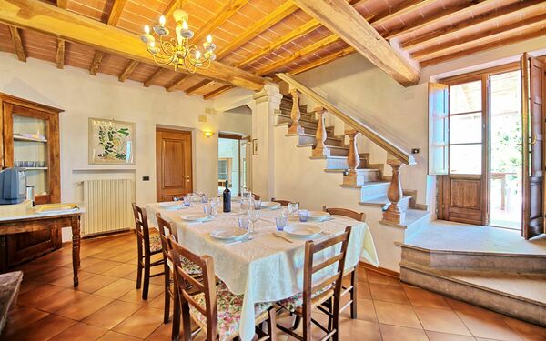 Logement Fienile: Cuisine, Salle à manger, Salon