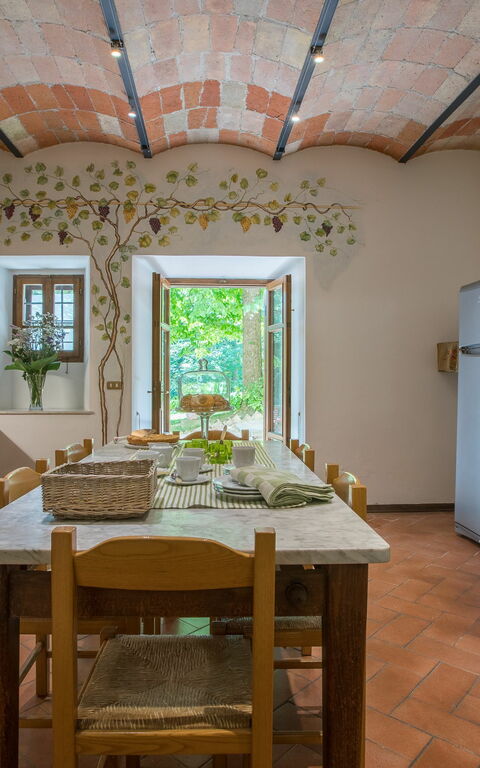 Palazzo Rosadi: Cuisine