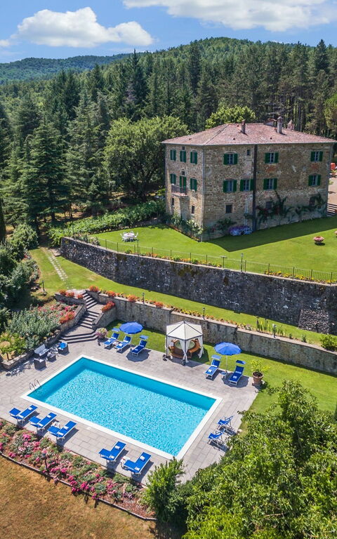 Palazzo Rosadi: bassin, Jardin