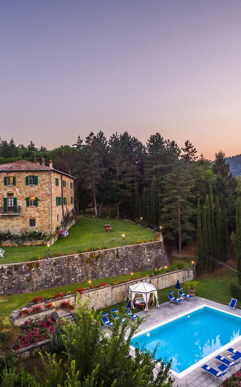 Palazzo Rosadi: bassin, Jardin