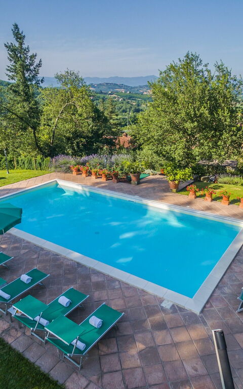 Torre Del Cielo: bassin, Jardin