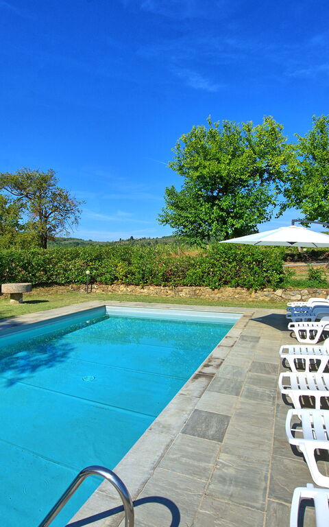 Scerfio: bassin, Été, Extérieur