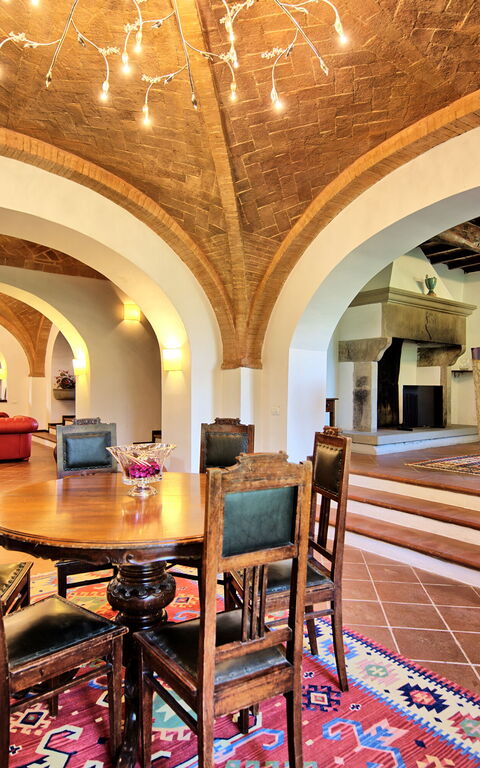 Casavecchia: Salle à manger, Salon