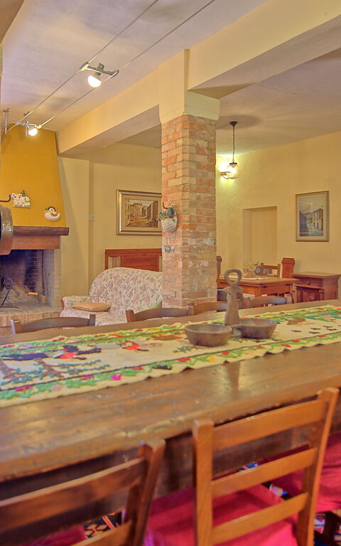 Cerretalta: Salle à manger, Salon