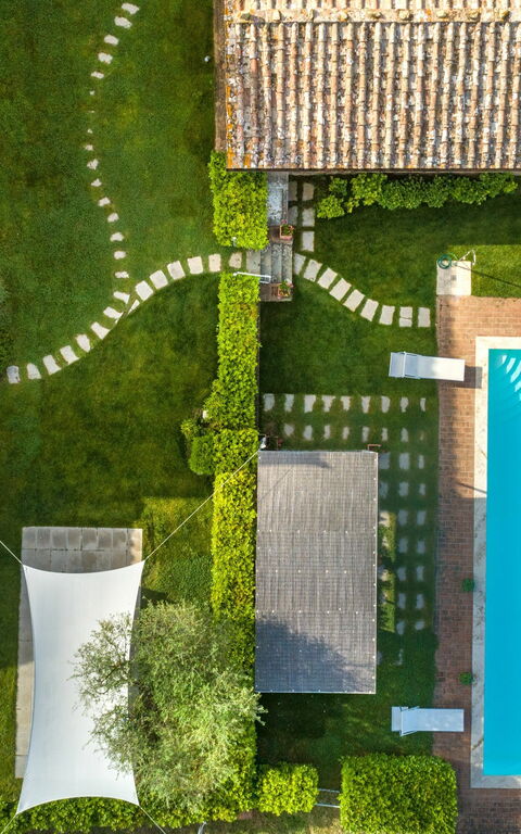 Villa Gerlino: bassin, Vues