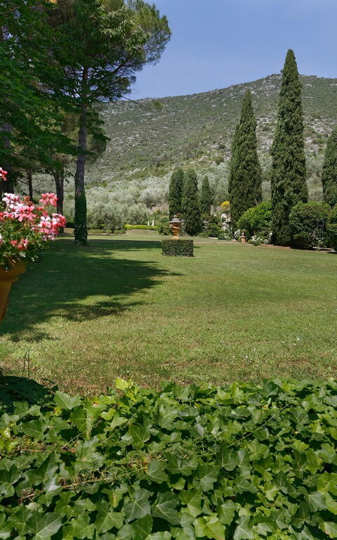 Villa De Ranieri: Jardin