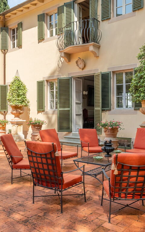 Villa De Ranieri: Extérieur, Extérieurs