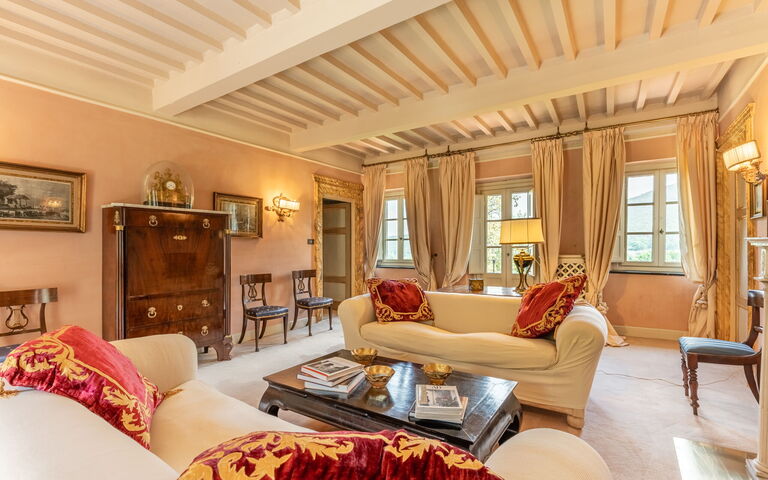 Villa De Ranieri: Salon