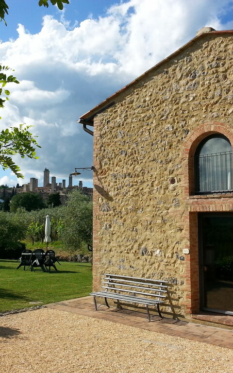 Podere Degli Olivi: Extérieur