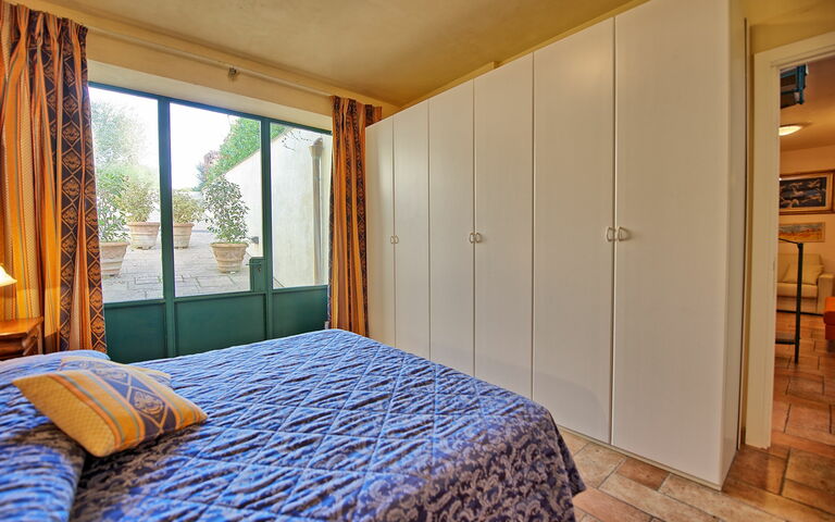Logement Il Cottage: chambre à coucher