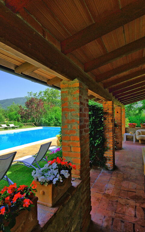 Villa Campogialli: Balcon / Terrasse / Patio, bassin