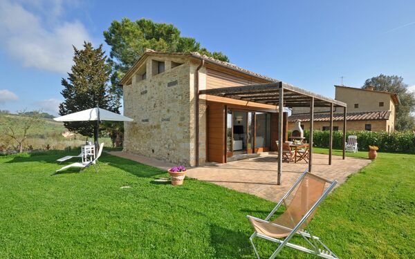 Capannino: Extérieurs, Jardin