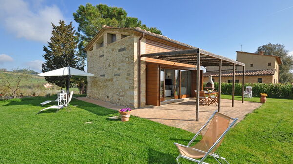 Capannino: Extérieurs, Jardin