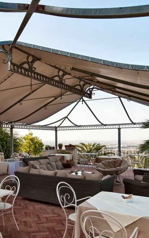 Villa Camaiore: Balcon / Terrasse / Patio