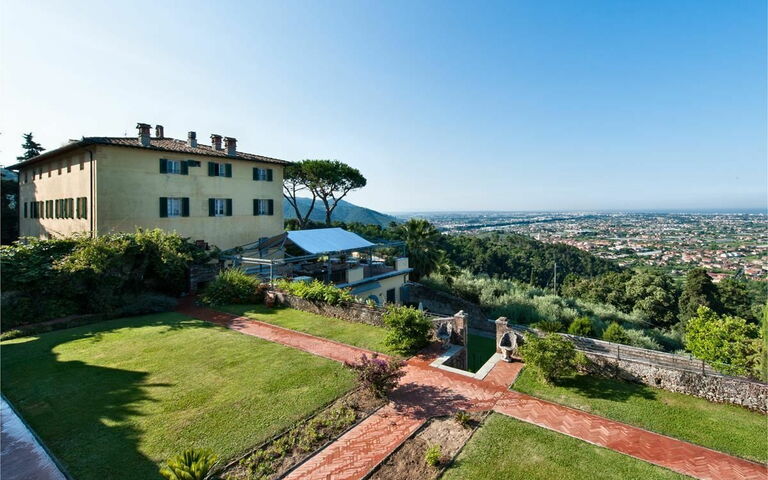 Villa Camaiore: Extérieurs, Jardin