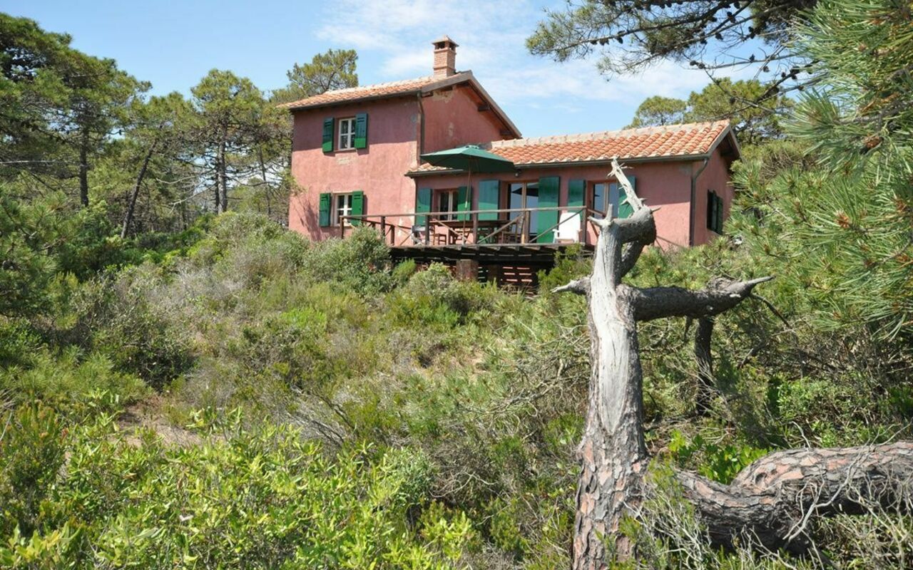 Casamare: Extérieurs