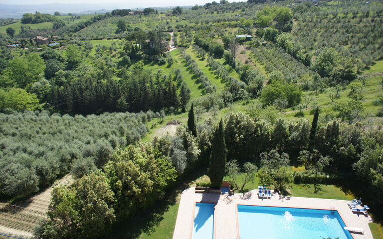 La Valle: bassin, Jardin, Vues