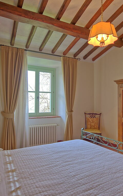 Villa Noceta: chambre à coucher