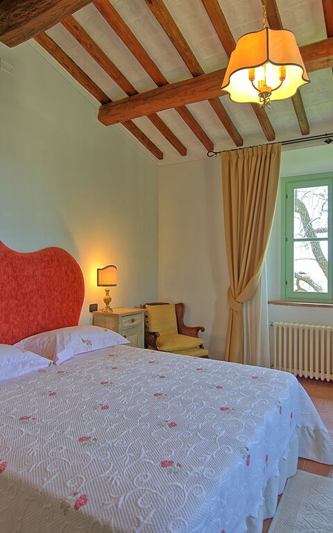 Villa Noceta: chambre à coucher