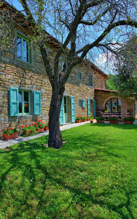 Villa Noceta: Extérieur, Jardin