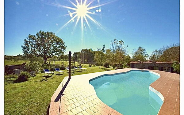 Funghi 2: bassin, Extérieur, Extérieurs, Jardin