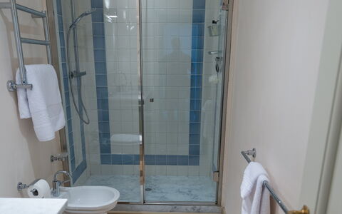 Logement La Valle 3 Castelfalfi: Salle de bain