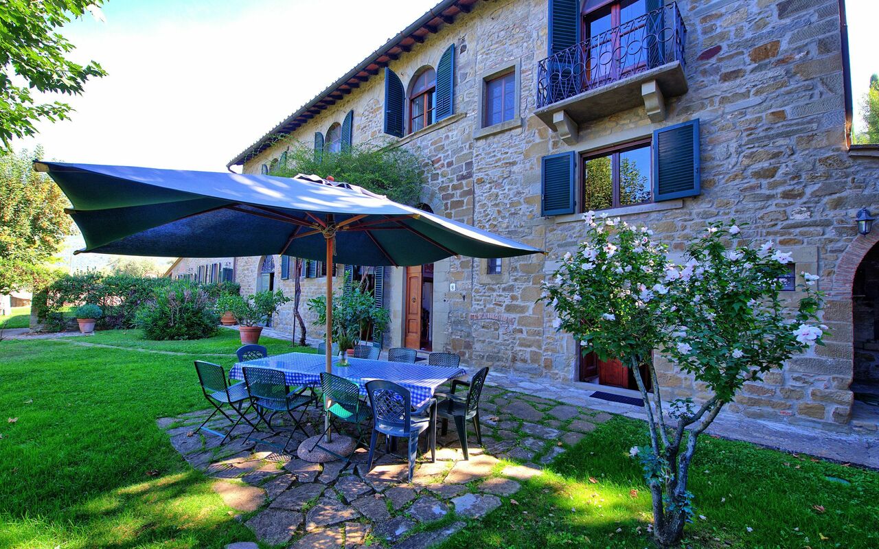 Casale Girifalco: Extérieur