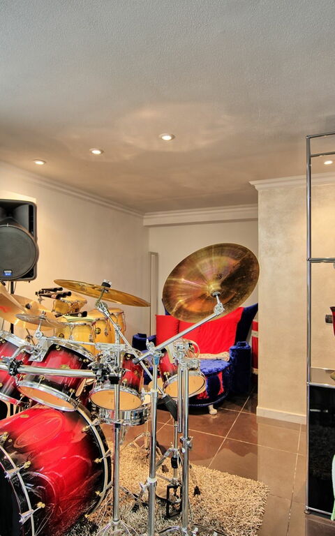 Villa Raffaela: Activités, Installations, Salon