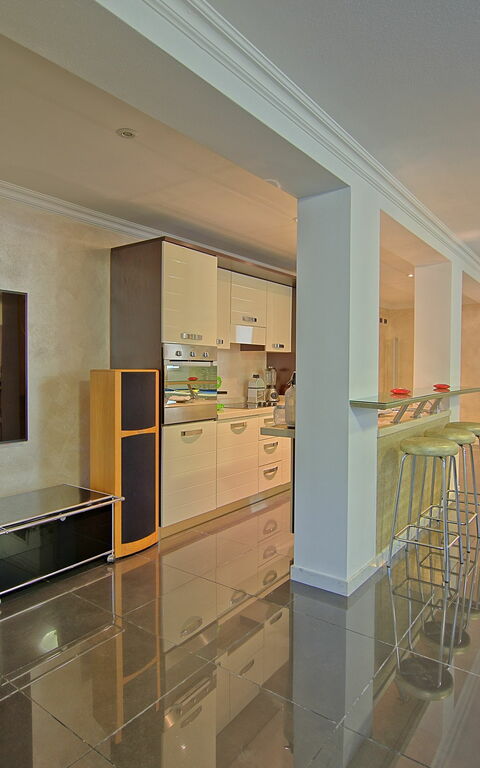 Villa Raffaela: Cuisine, Salon