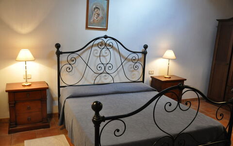 Logement Azzara: chambre à coucher