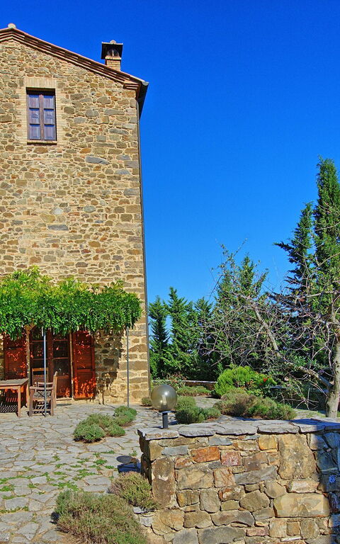 Villa Montalcino: Extérieurs, Jardin