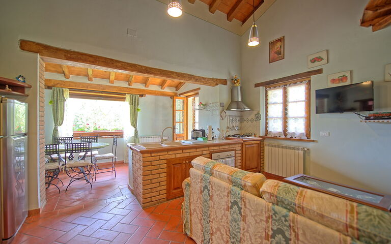 Villa Margherita Due: Cuisine, Salle à manger, Salon