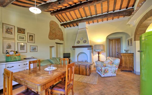 Logement Bandita Apartment: Cuisine, Salle à manger, Salon