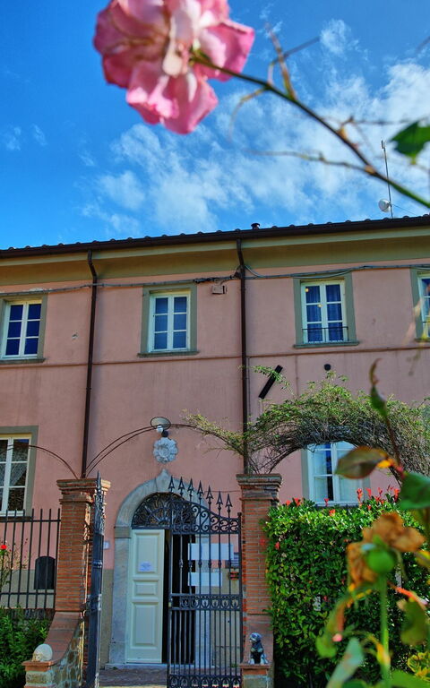 Il Gualdo: Extérieurs