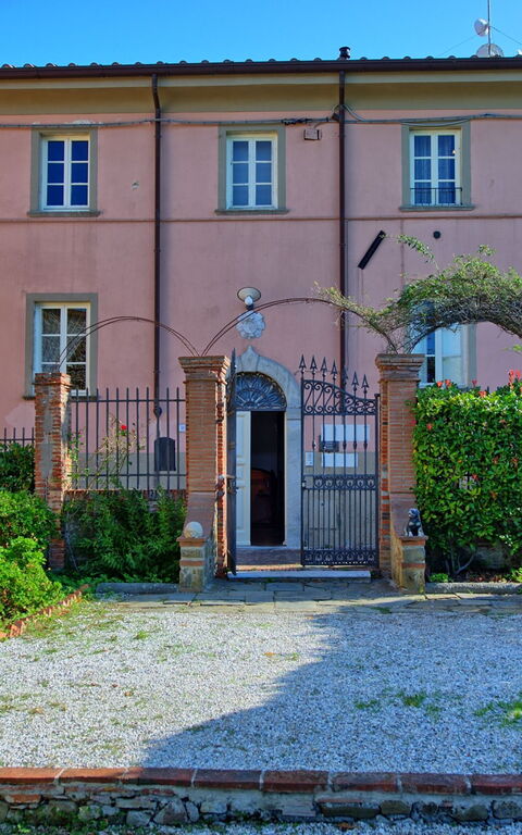 Il Gualdo: Extérieurs