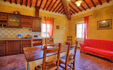 Logement Vescovo: Cuisine, Salle à manger, Salon