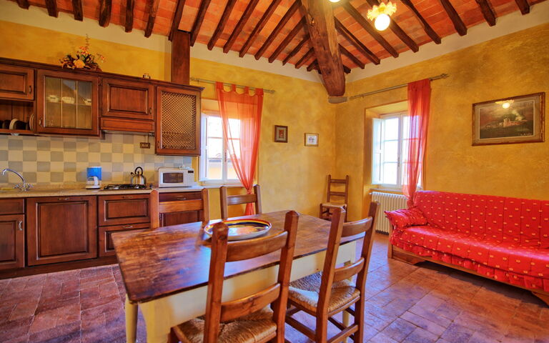 Logement Vescovo: Cuisine, Salle à manger, Salon